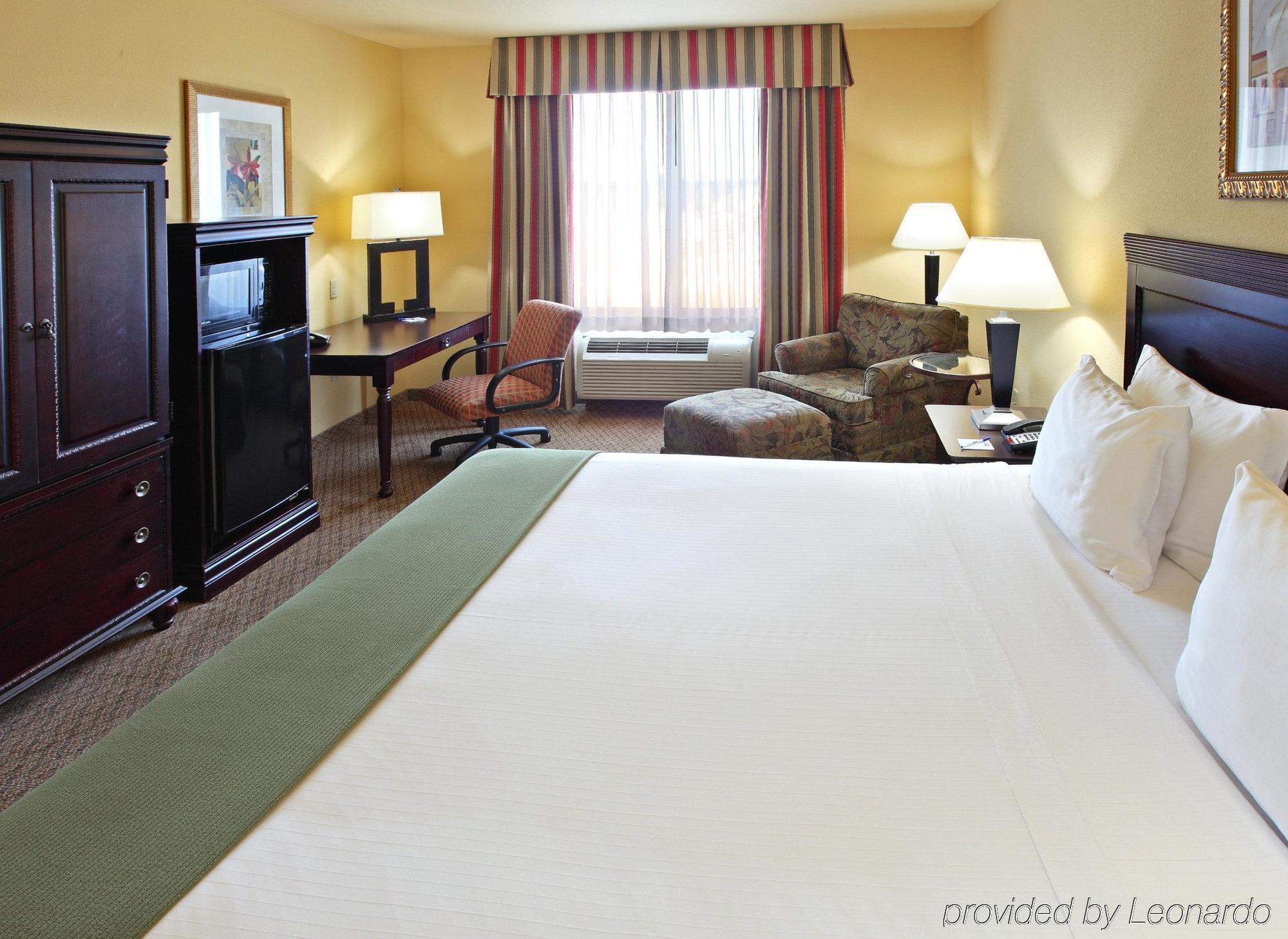 Holiday Inn Express Hotel And Suites Shreveport South Park Plaza, An Ihg Hotel Oda fotoğraf