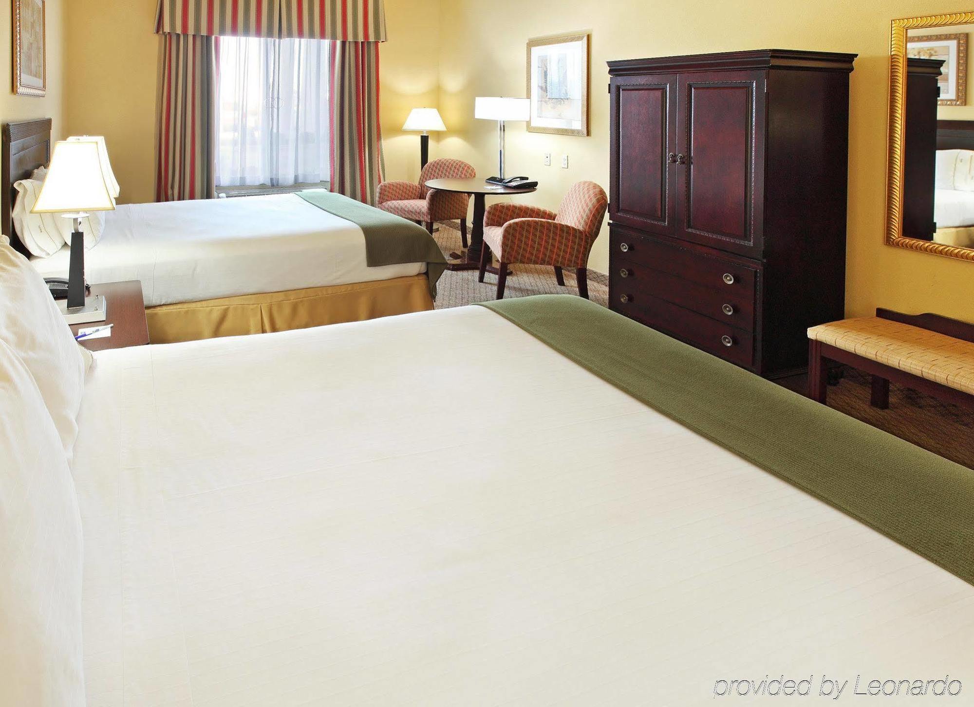 Holiday Inn Express Hotel And Suites Shreveport South Park Plaza, An Ihg Hotel Oda fotoğraf