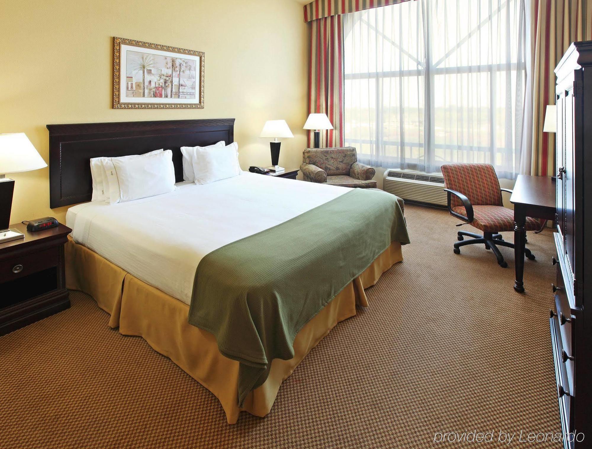 Holiday Inn Express Hotel And Suites Shreveport South Park Plaza, An Ihg Hotel Oda fotoğraf