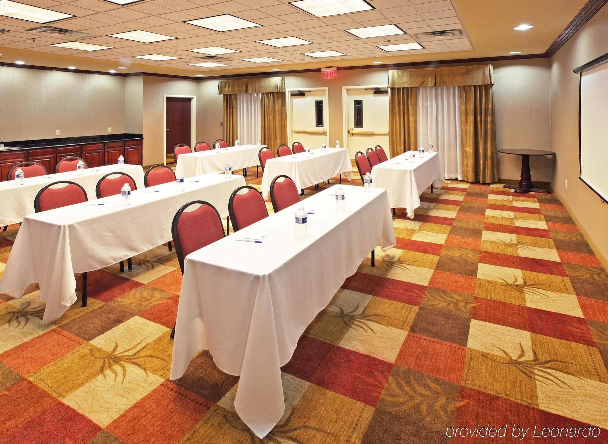 Holiday Inn Express Hotel And Suites Shreveport South Park Plaza, An Ihg Hotel Konforlar fotoğraf