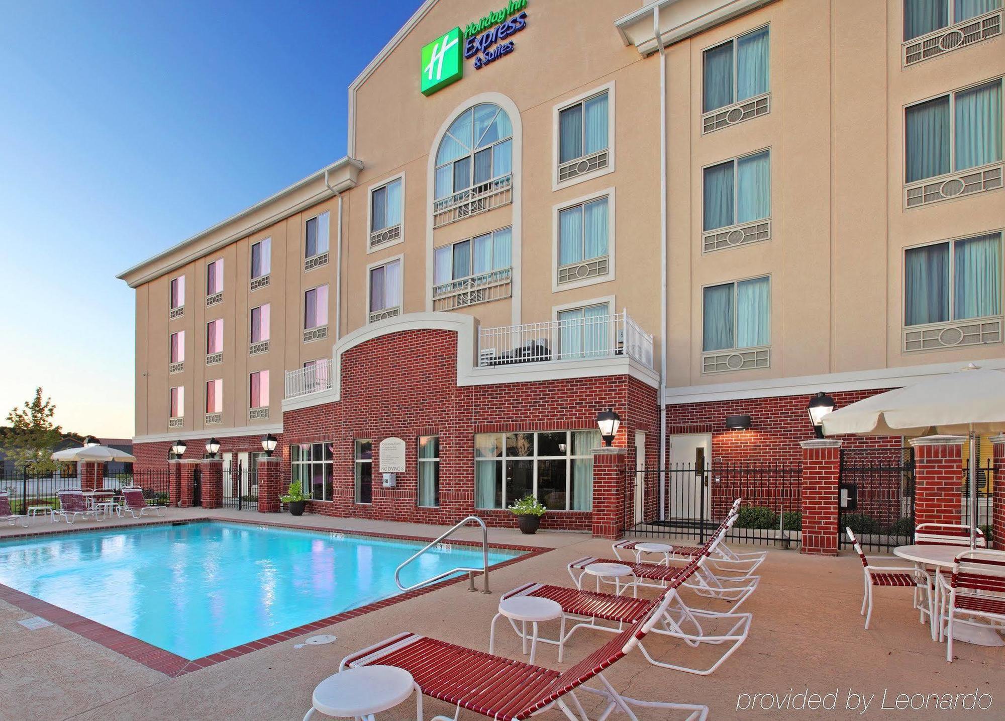 Holiday Inn Express Hotel And Suites Shreveport South Park Plaza, An Ihg Hotel Konforlar fotoğraf